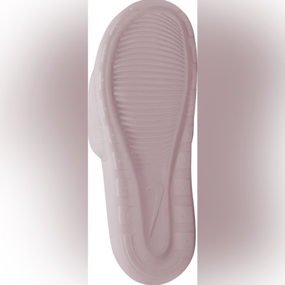 NEW Nike Slides main image 6